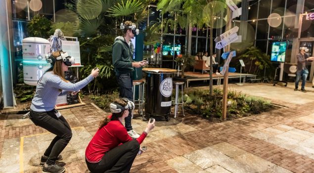 VR Nieuwjaarsfeest: Begin het jaar met impact!